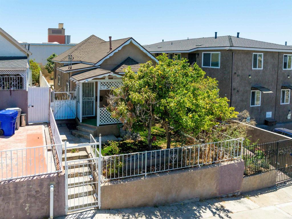 35 19Th Street Property Photo 1