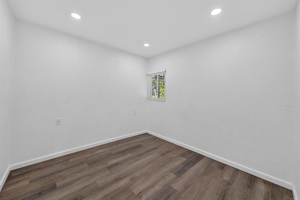 35 19th Street Property Photo 7
