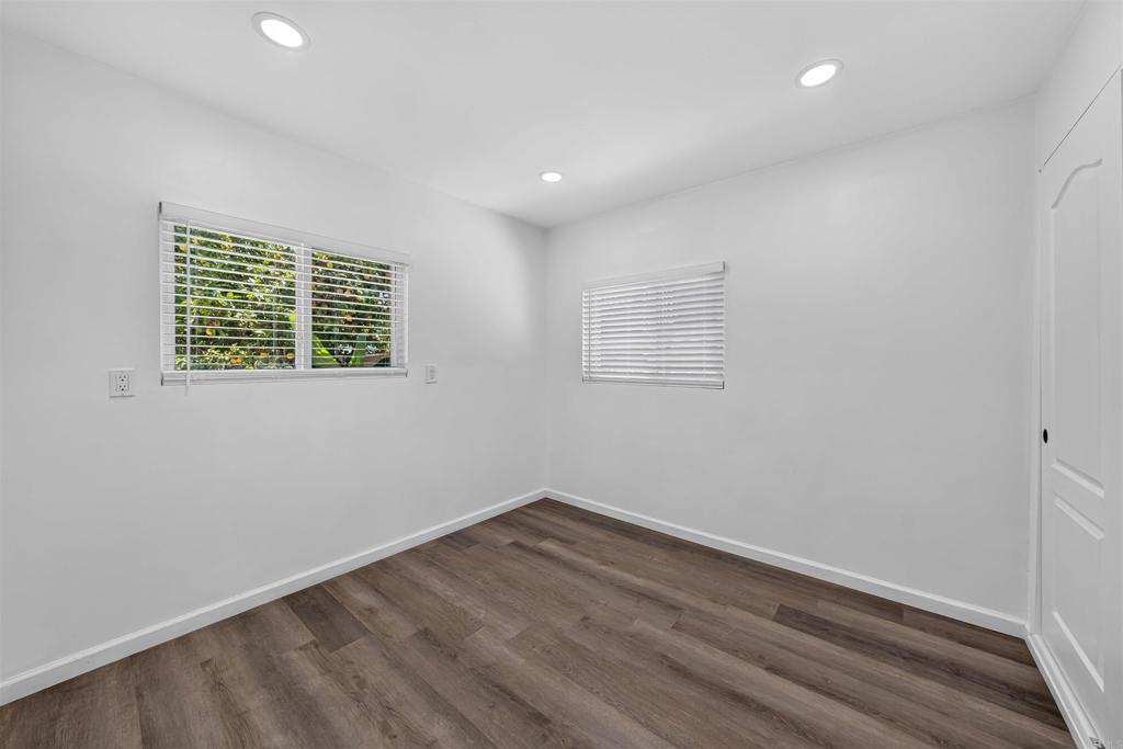 35 19th Street Property Photo 8