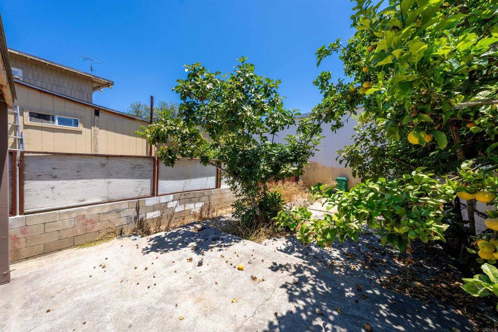 35 19th Street Property Photo 11