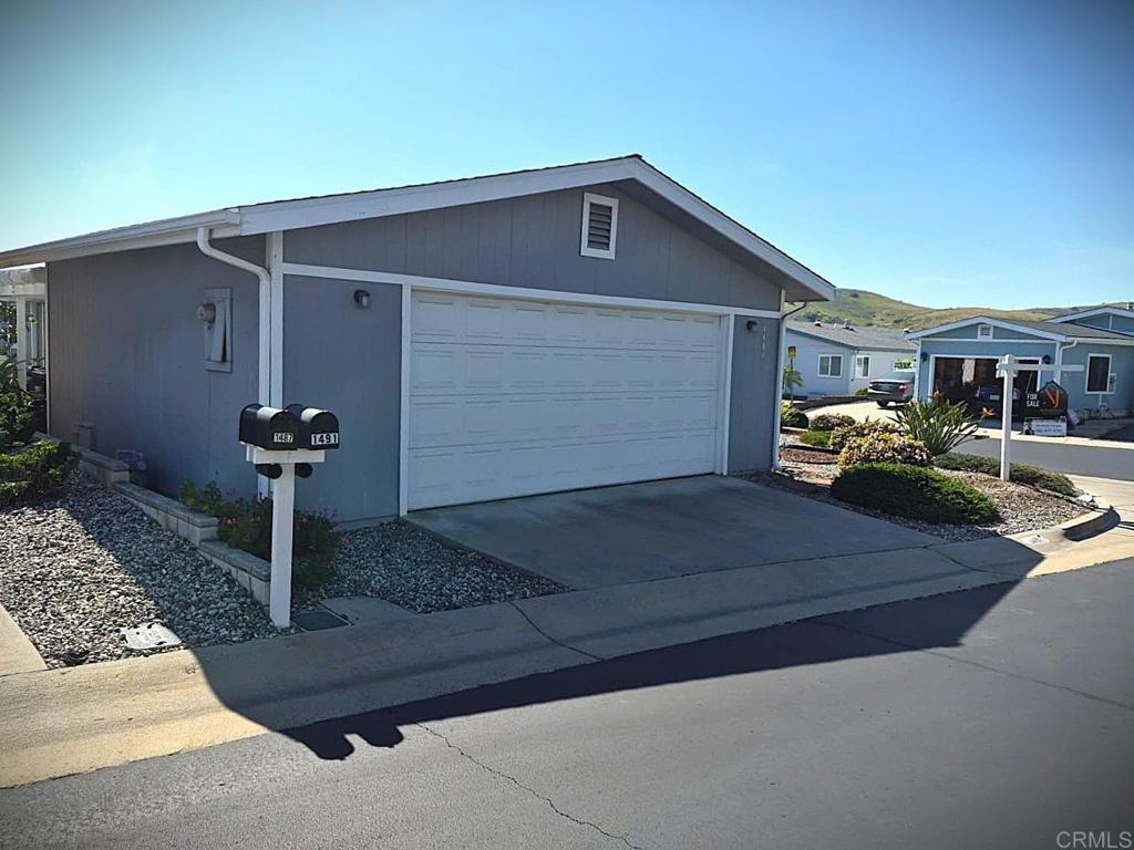 1491 Puritan Way Property Photo 2