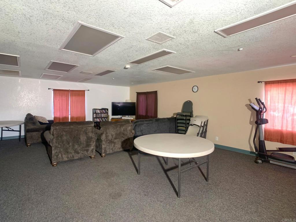 24352 Featherstone Canyon Rd Property Photo 23