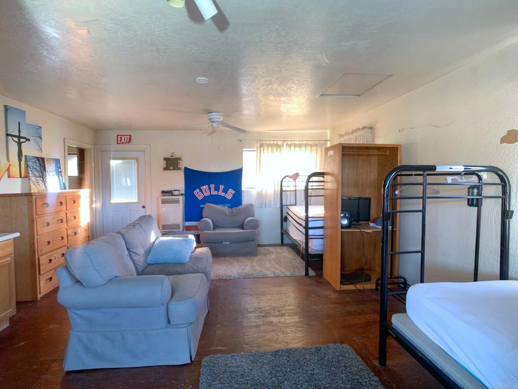 24352 Featherstone Canyon Rd Property Photo 63