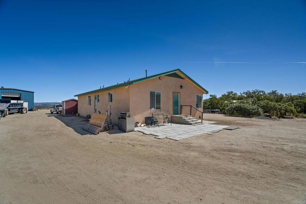 1607 Jewell Valley Road Property Photo 4