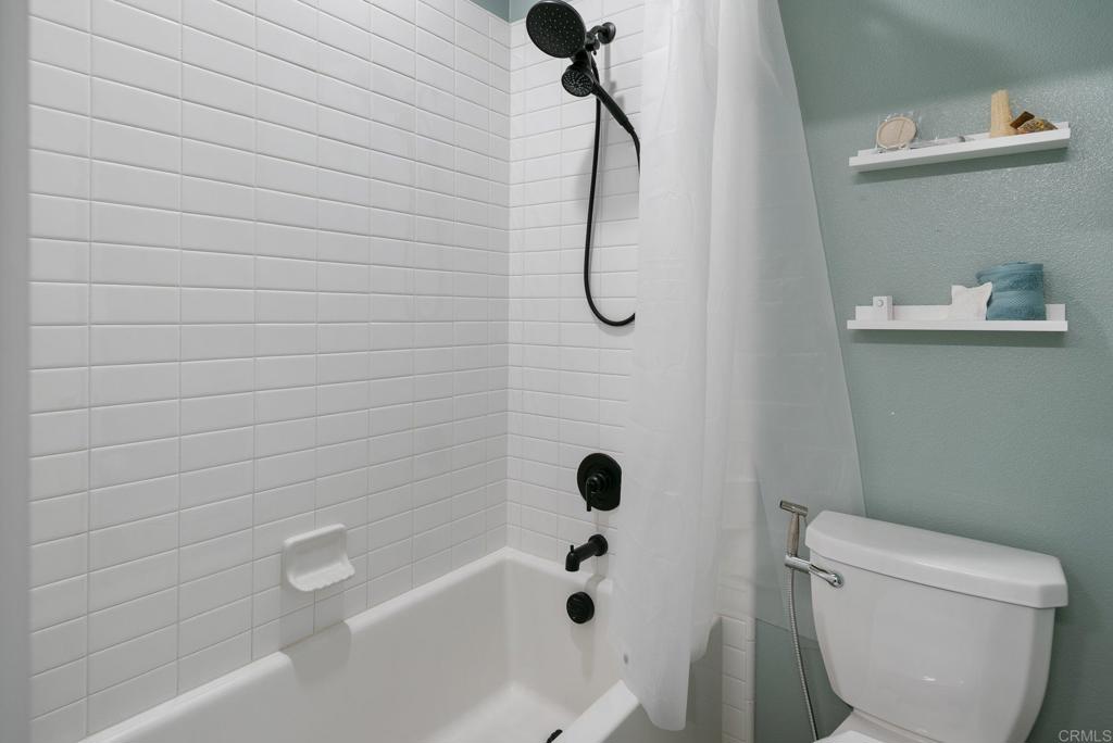 1390 Blue Port Way Property Photo 30