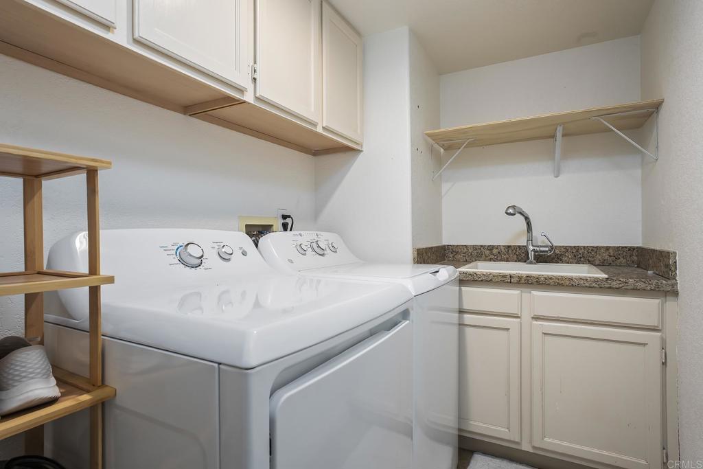 2738 Victoria Cir Property Photo 22