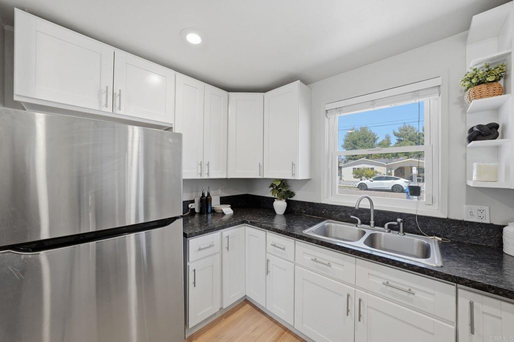 612 Broadview Street Property Photo 16