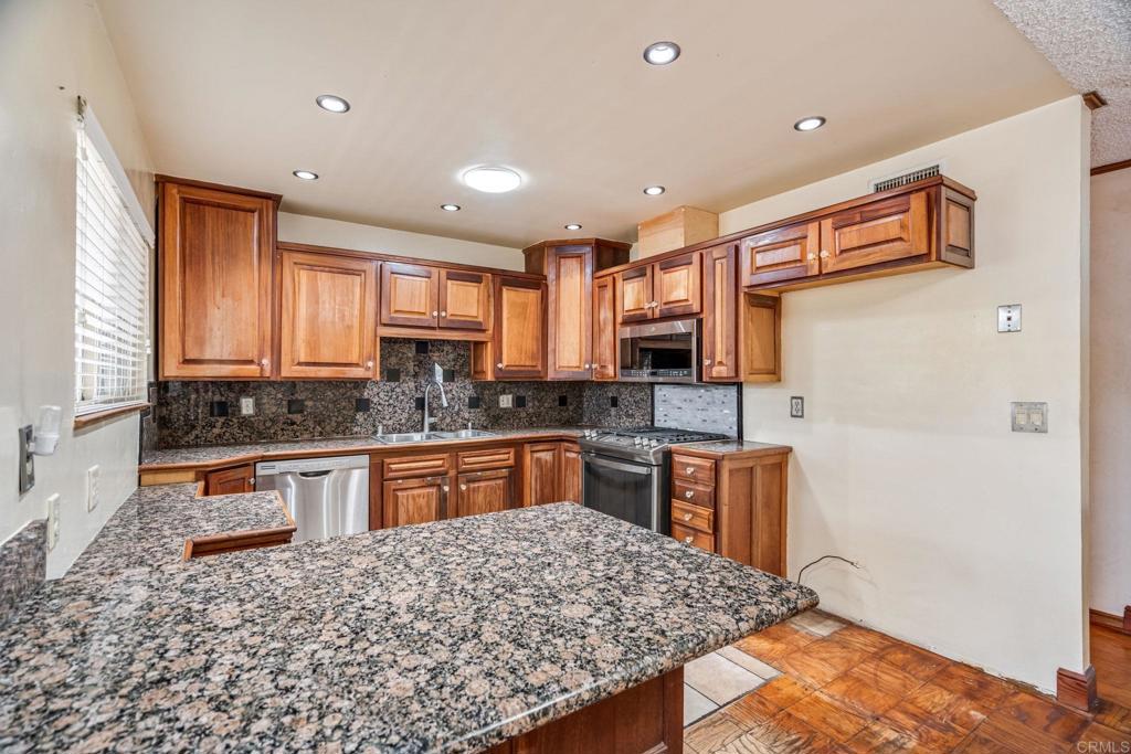 4085 Marzo Street Property Photo 5