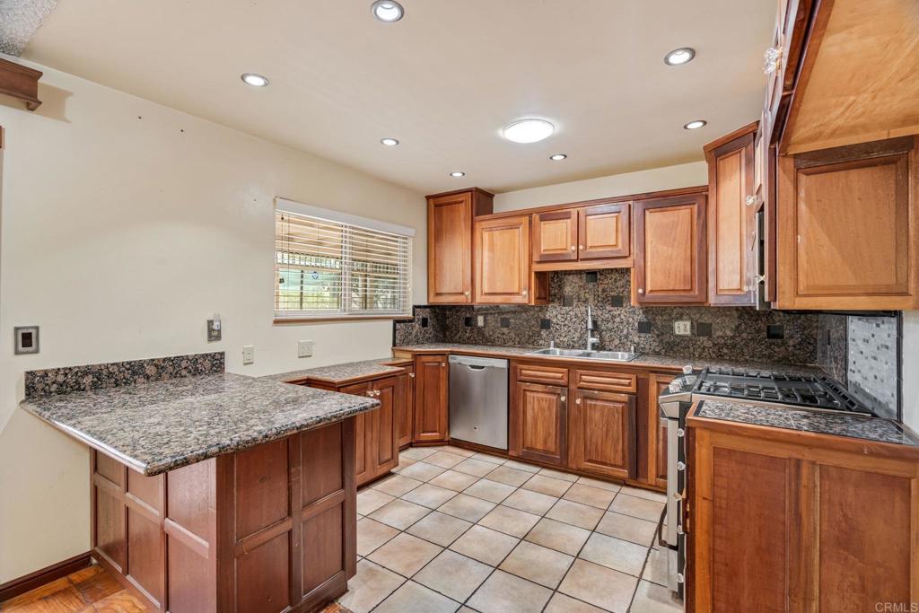 4085 Marzo Street Property Photo 7