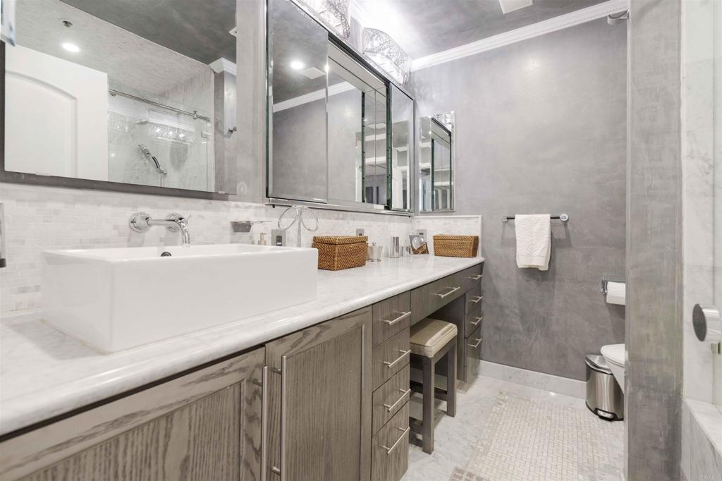 5705 Friars Road 11 Property Photo 17