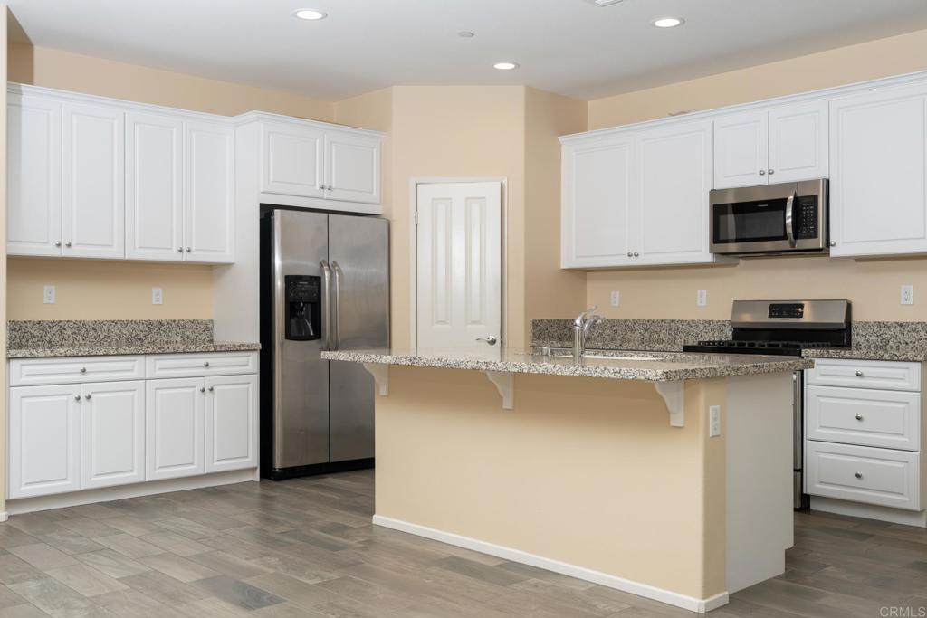 26349 Leos Trail Property Photo 5