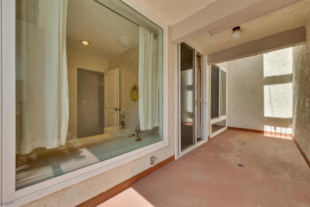 2402 Altisma Way D Property Photo 17