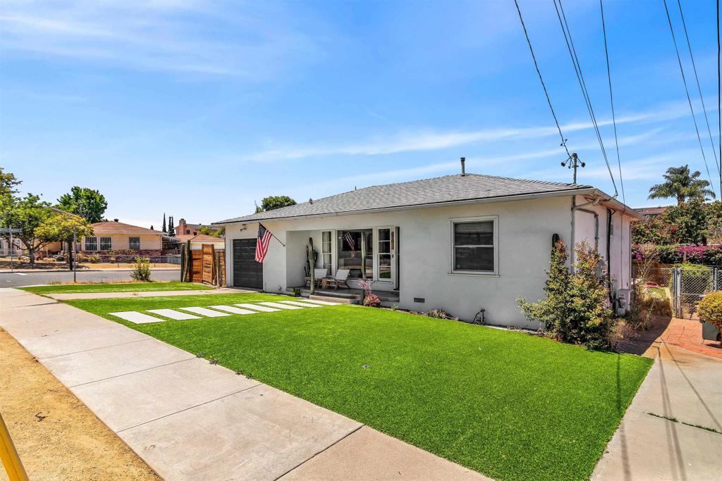 566 1st Avenue Property Photo 1