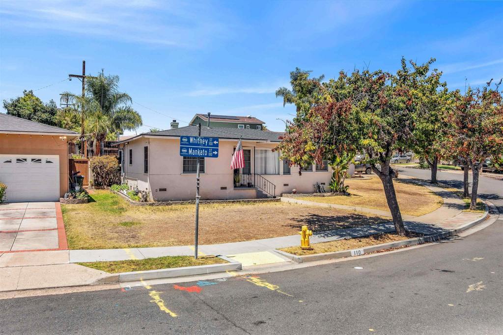 566 1st Avenue Property Photo 16