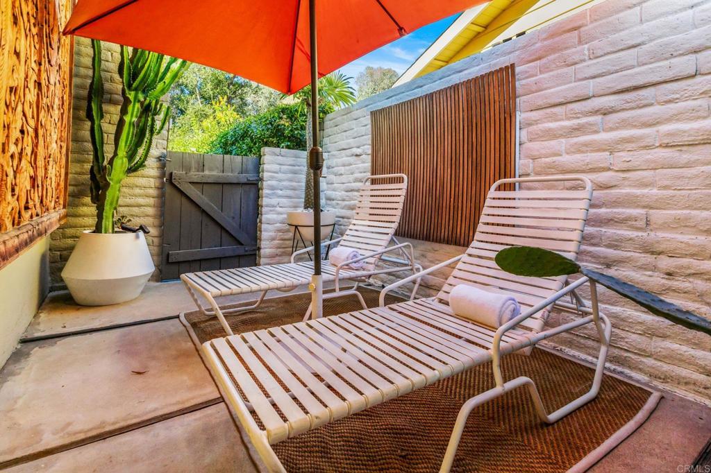 9378 Loren Drive Property Photo 12