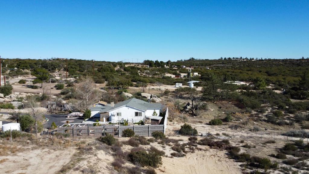 38383 Old Highway 80 Property Photo 3