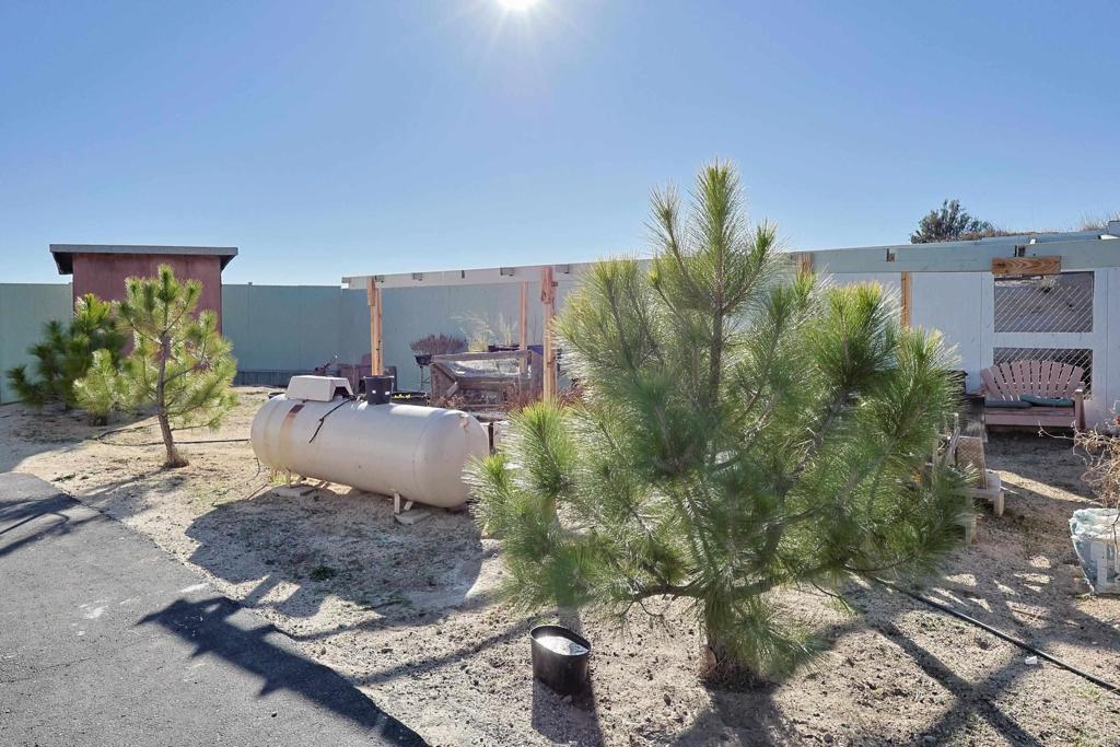 38383 Old Highway 80 Property Photo 9
