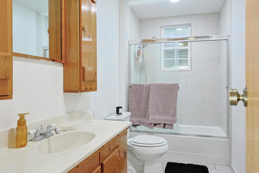 38383 Old Highway 80 Property Photo 18