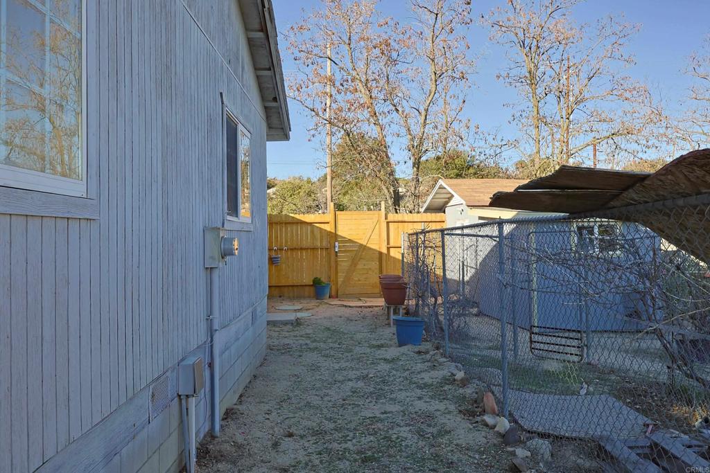 38383 Old Highway 80 Property Photo 42