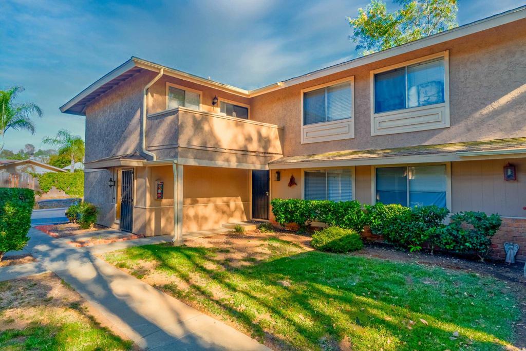 963 Amistad Place D Property Photo 1