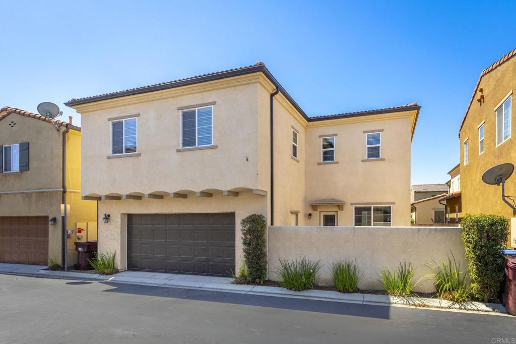 37337 Paseo Violeta Property Photo 1