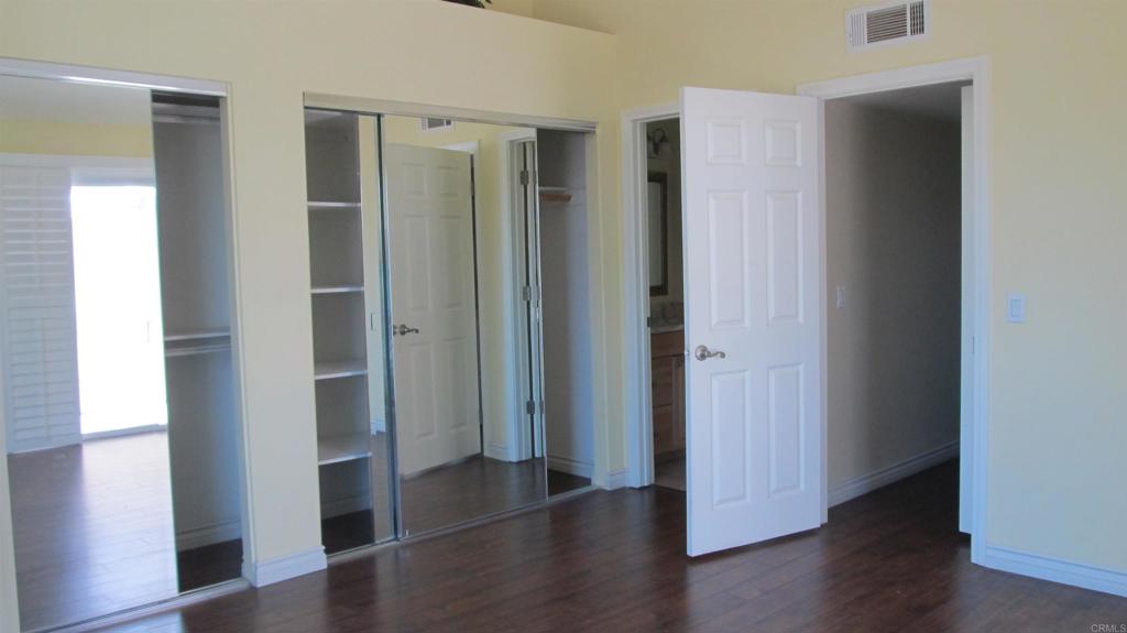 259 Donax H Property Photo 8