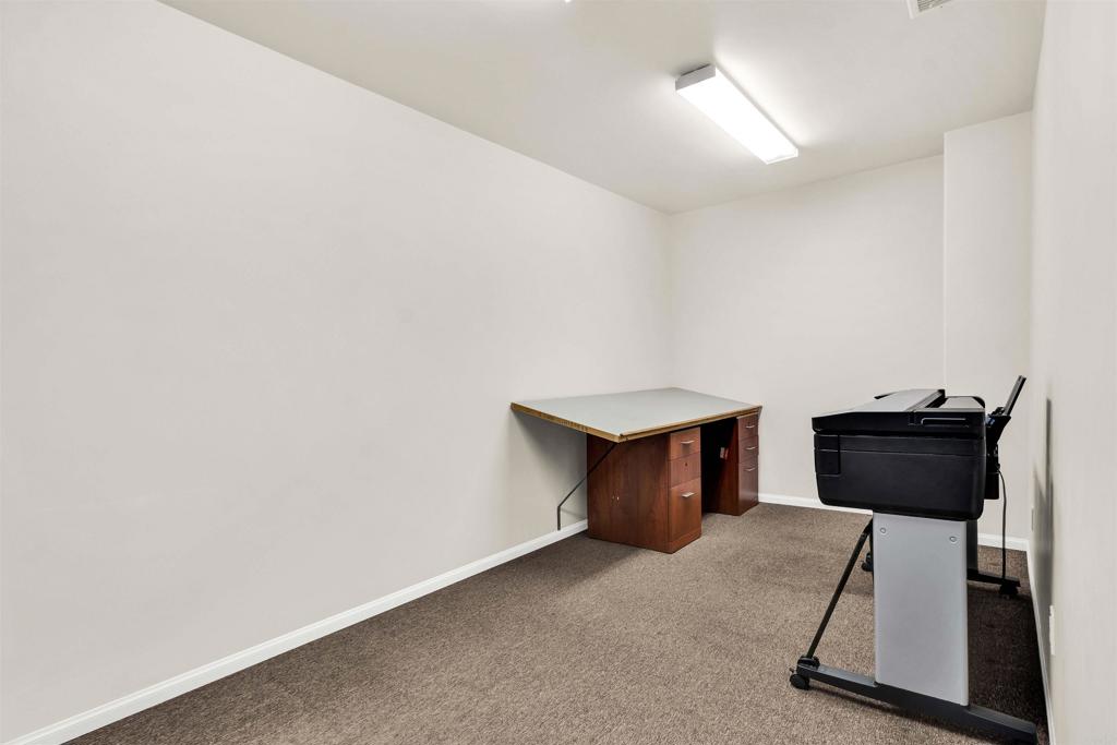 1316 20 Coolidge Avenue Property Photo 25