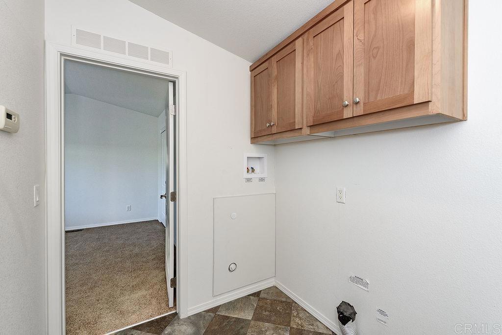 8213 Sunset Road Property Photo 44