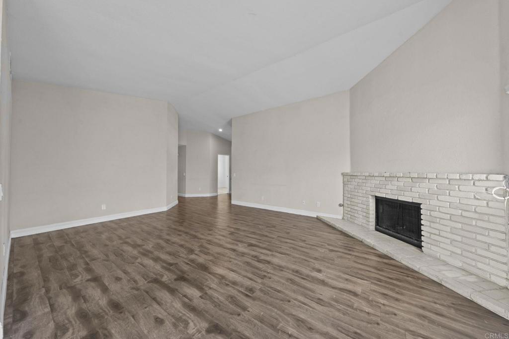 255 Cavendish Drive Property Photo 9