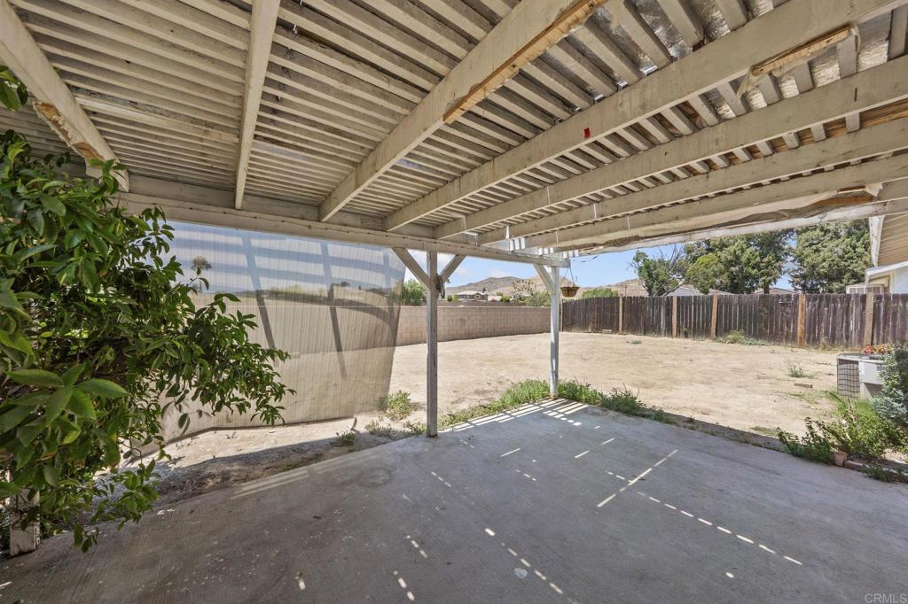 255 Cavendish Drive Property Photo 32