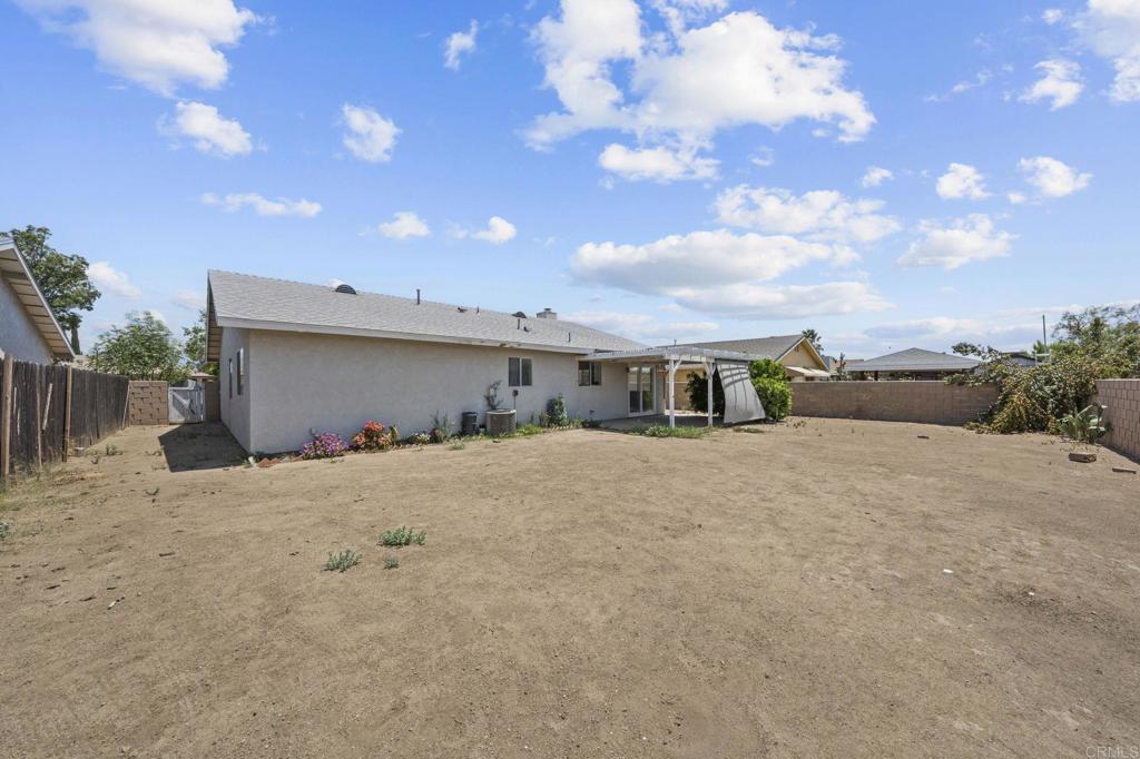 255 Cavendish Drive Property Photo 33