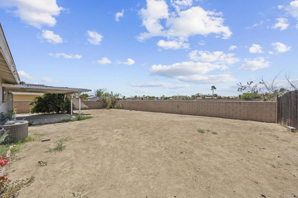 255 Cavendish Drive Property Photo 34