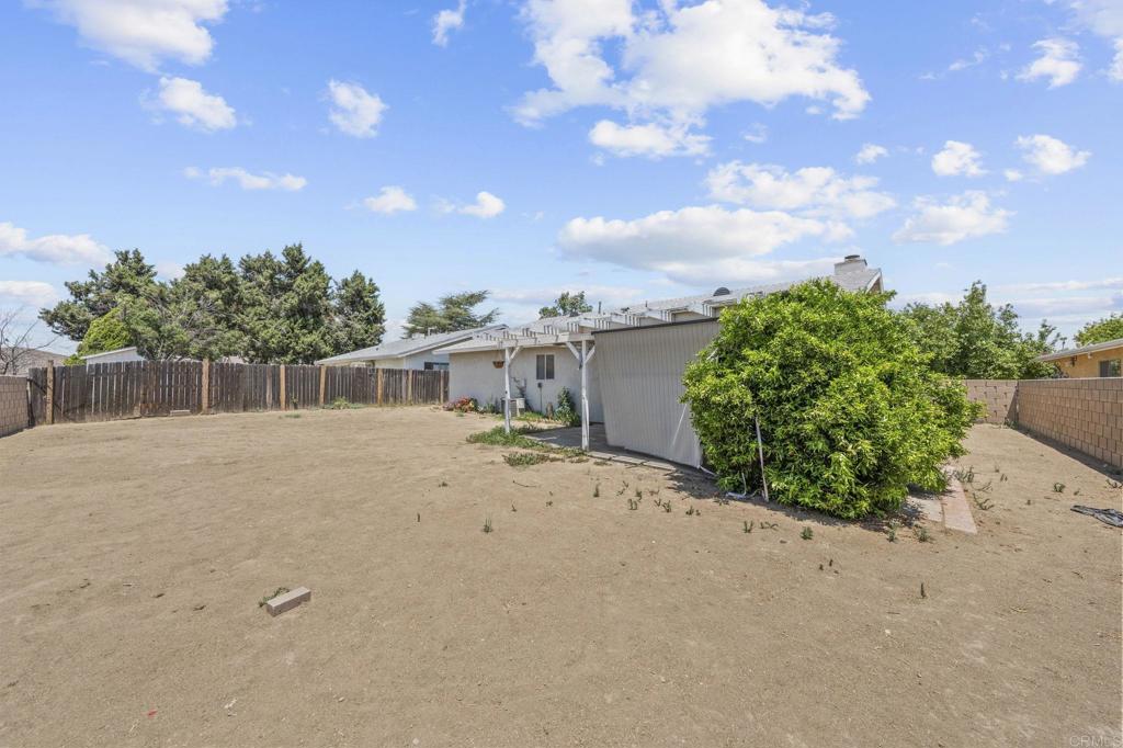 255 Cavendish Drive Property Photo 35