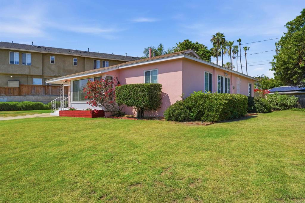 6415 Zena Dr Property Photo 4