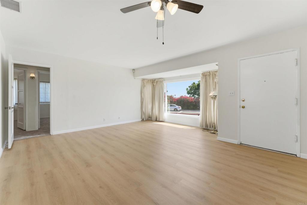 6415 Zena Dr Property Photo 6