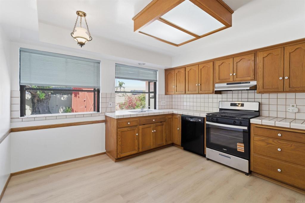 6415 Zena Dr Property Photo 10