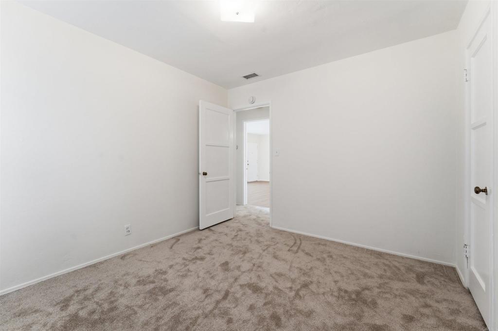 6415 Zena Dr Property Photo 15