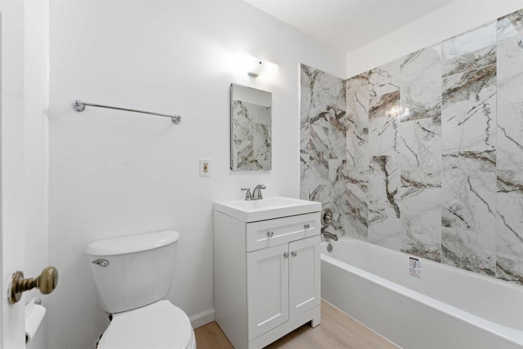 6415 Zena Dr Property Photo 16