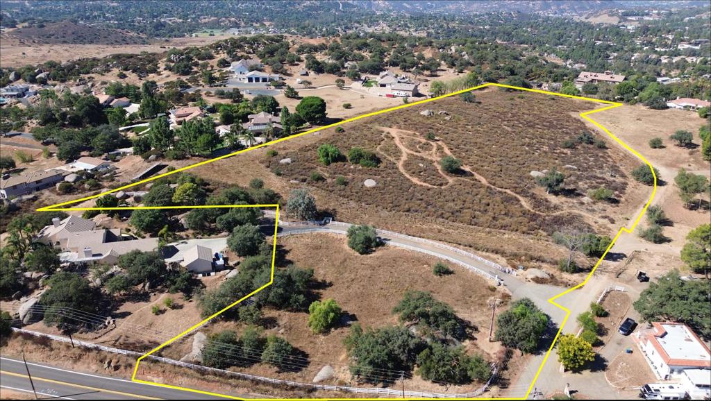 2650 South Grade Road Property Photo 5