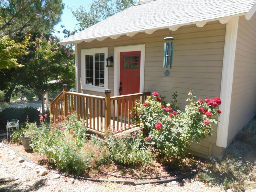 3355 Lakeview Drive Property Photo 4