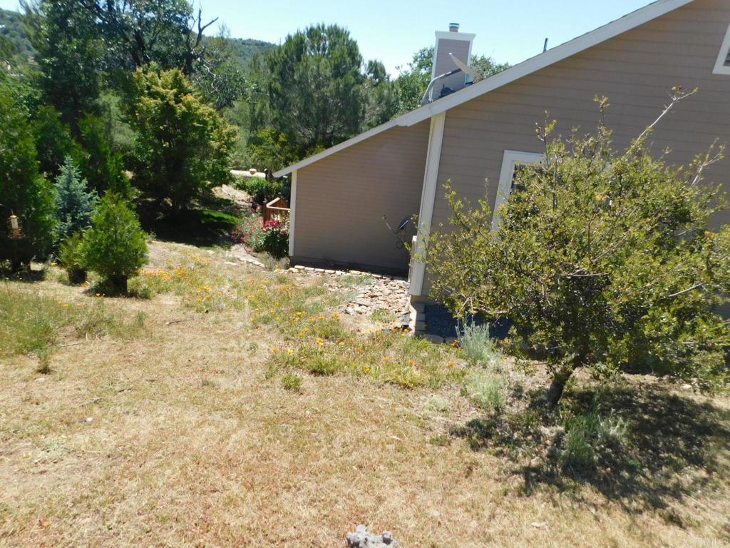3355 Lakeview Drive Property Photo 6