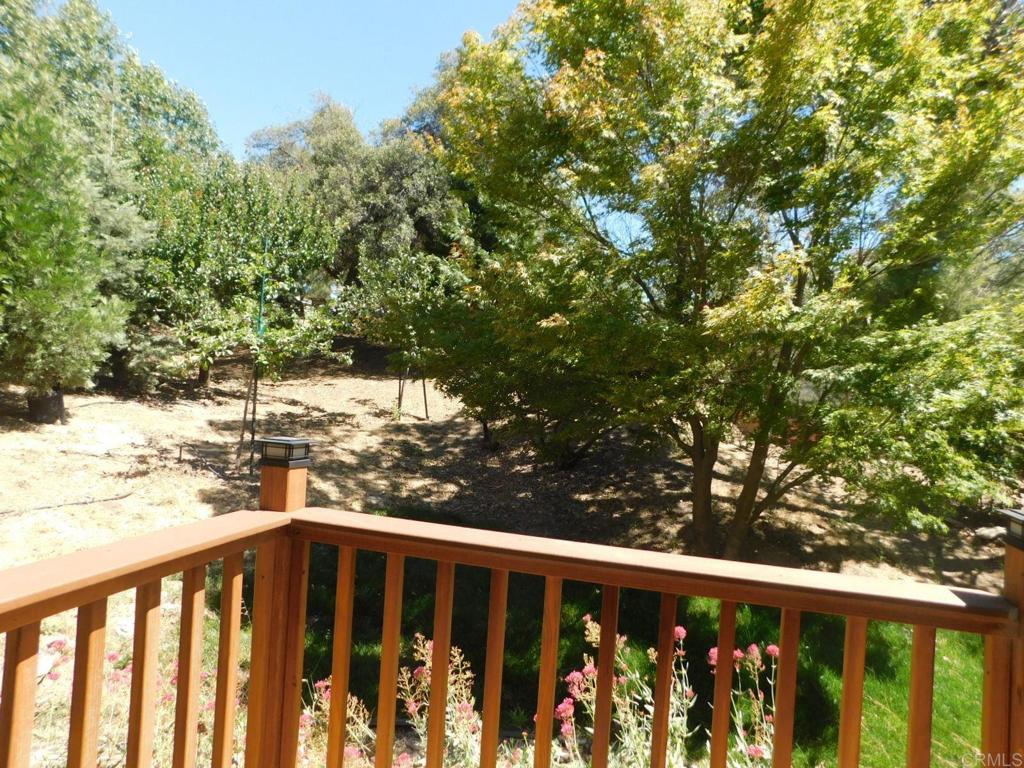 3355 Lakeview Drive Property Photo 7