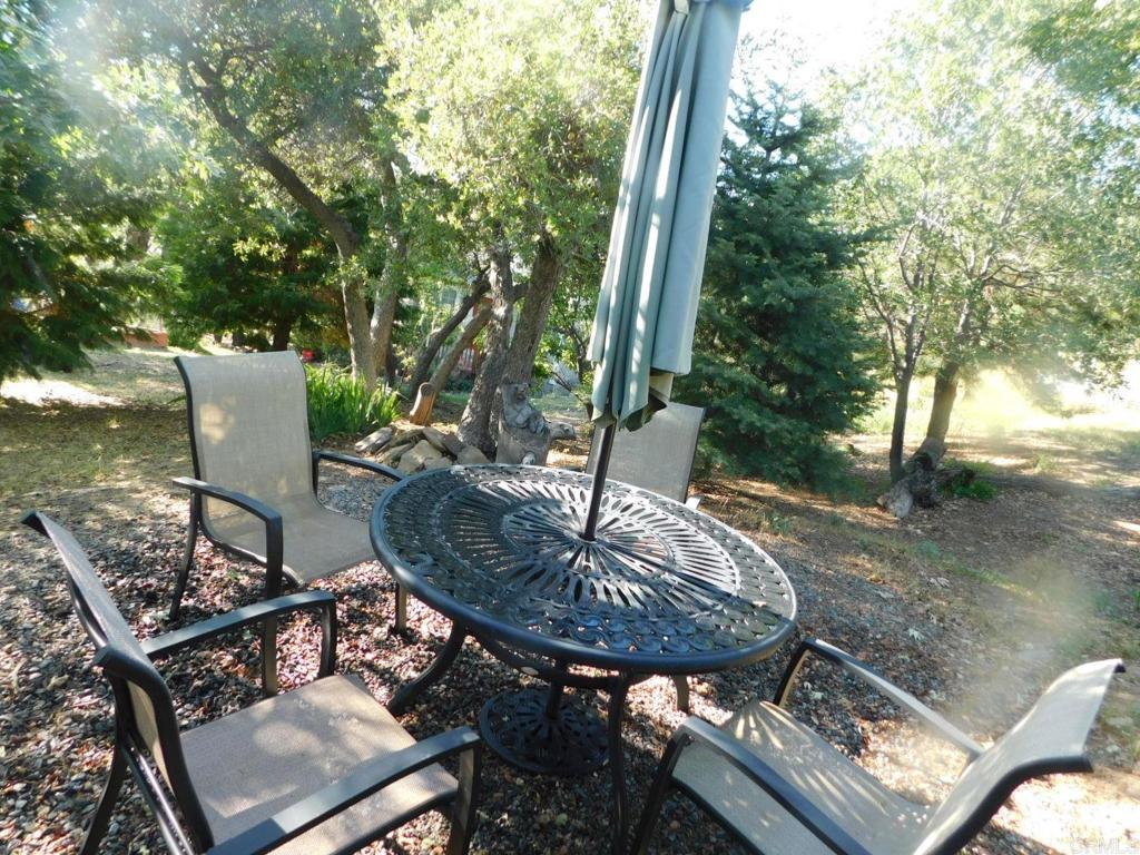 3355 Lakeview Drive Property Photo 8