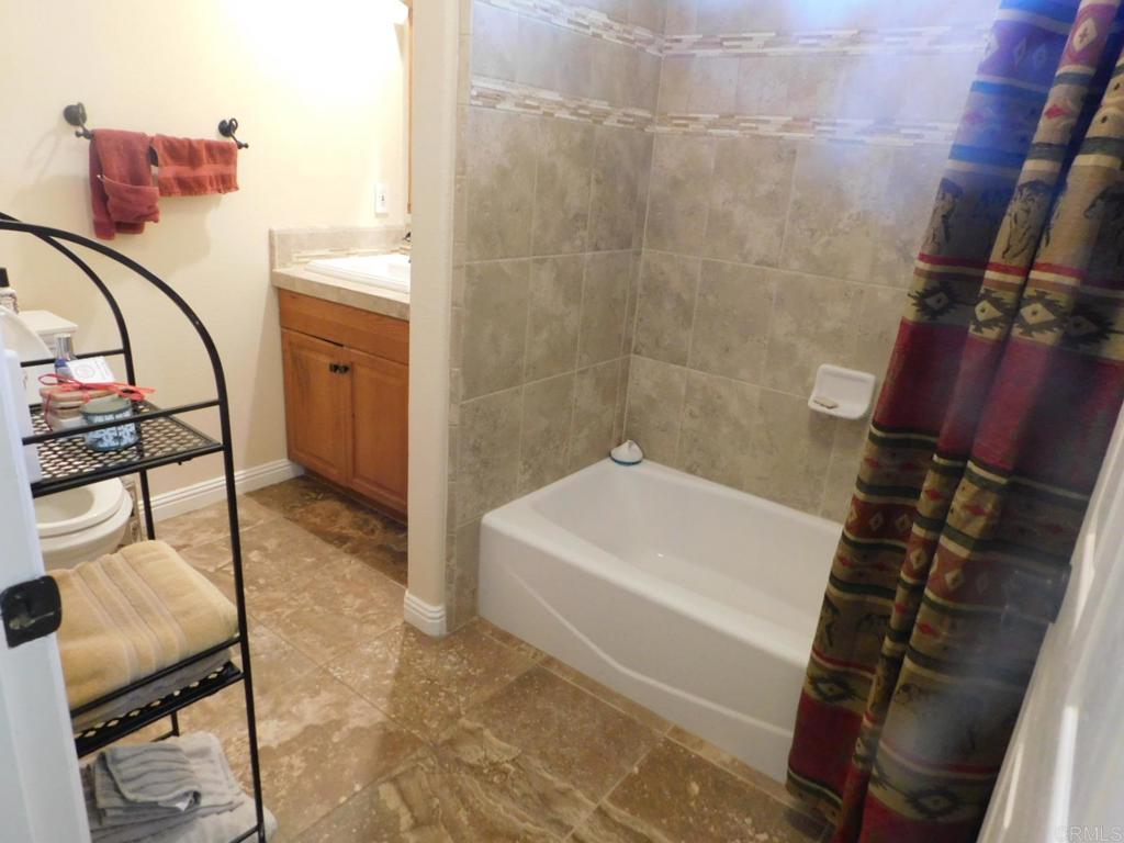 3355 Lakeview Drive Property Photo 19
