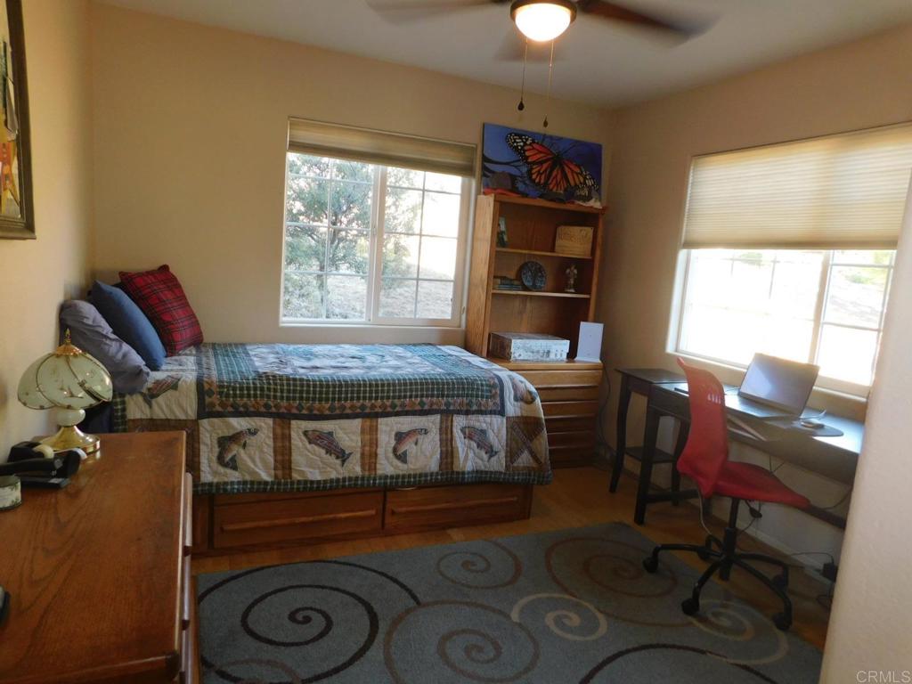 3355 Lakeview Drive Property Photo 22