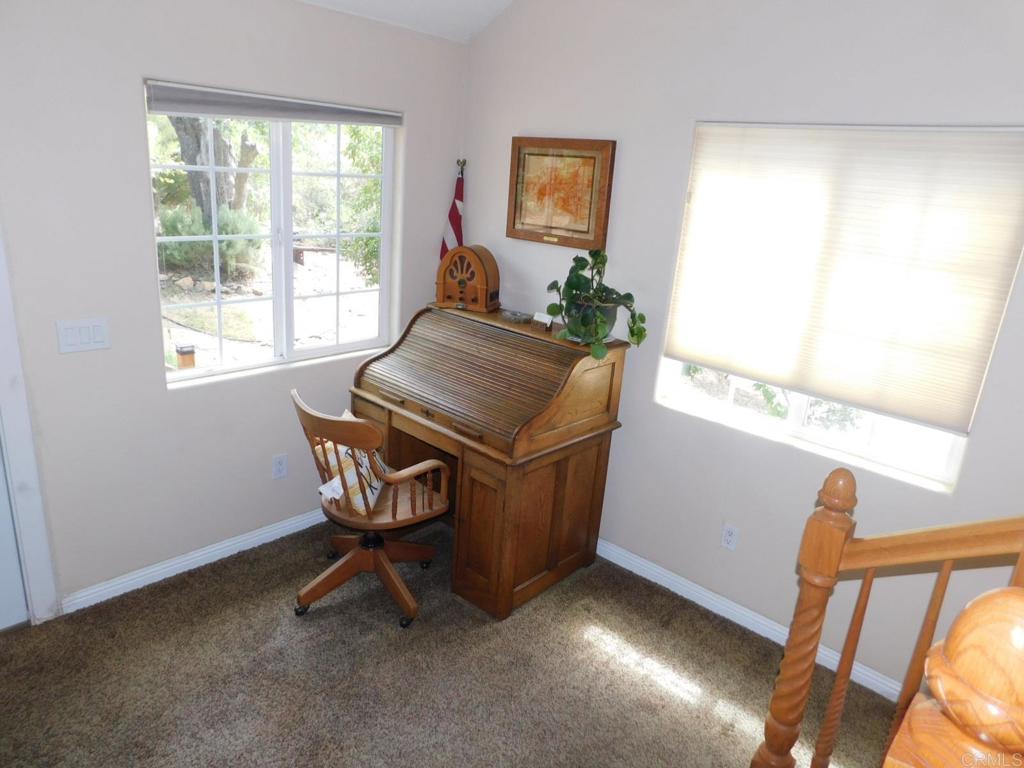3355 Lakeview Drive Property Photo 23