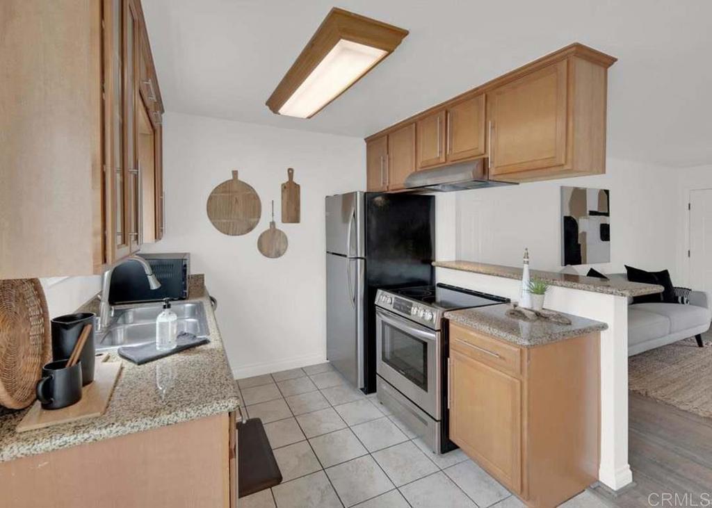 6333 College Grove Way Way 3202 Property Photo 2