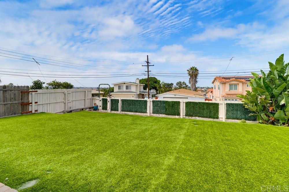 2585 Deauville Street Property Photo 2