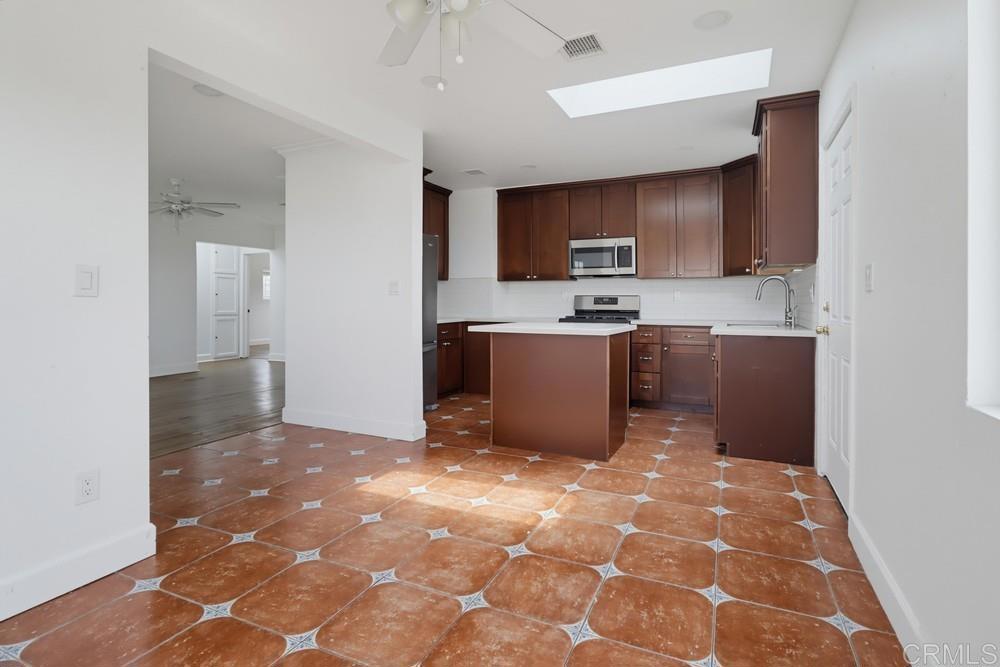 2585 Deauville Street Property Photo 10