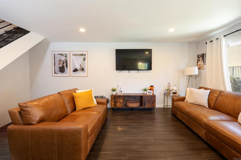6876 Parkside Ave Property Photo 1